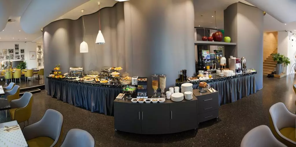 hotel_jump_inn_belgrade_shabavizparvaz_08.jpg hotel_jump_inn_belgrade_shabavizparvaz_08.jpg