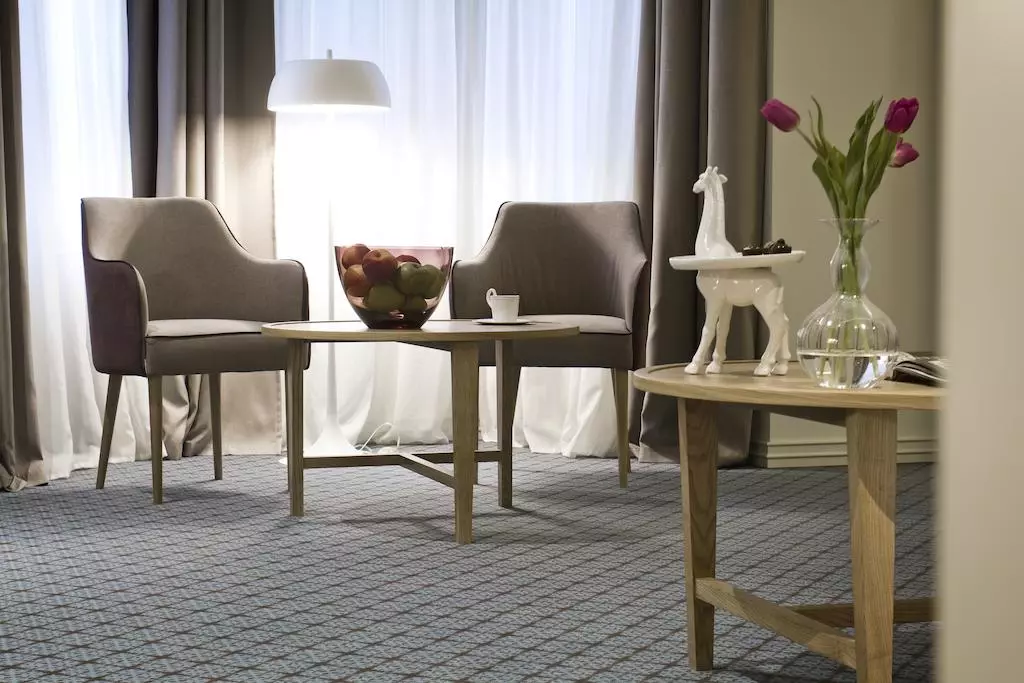 hotel_jump_inn_belgrade_shabavizparvaz_16.jpg hotel_jump_inn_belgrade_shabavizparvaz_16.jpg