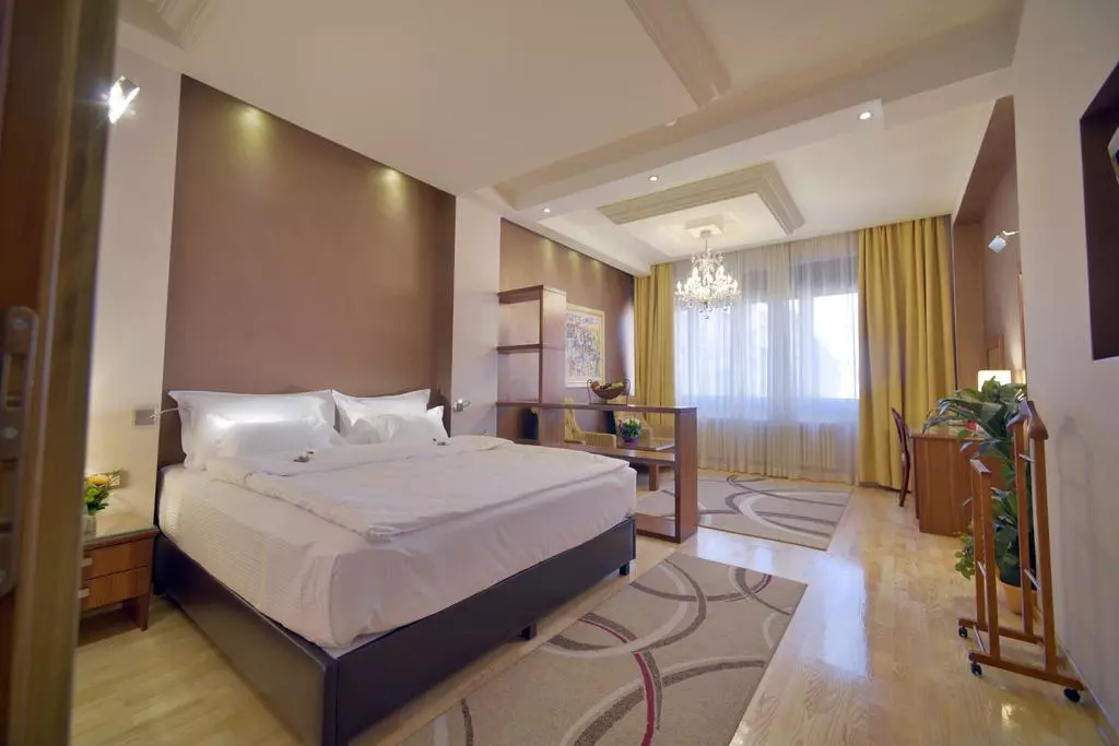 hotel_majestic_belgrade_shabavizparvaz_15.jpg
