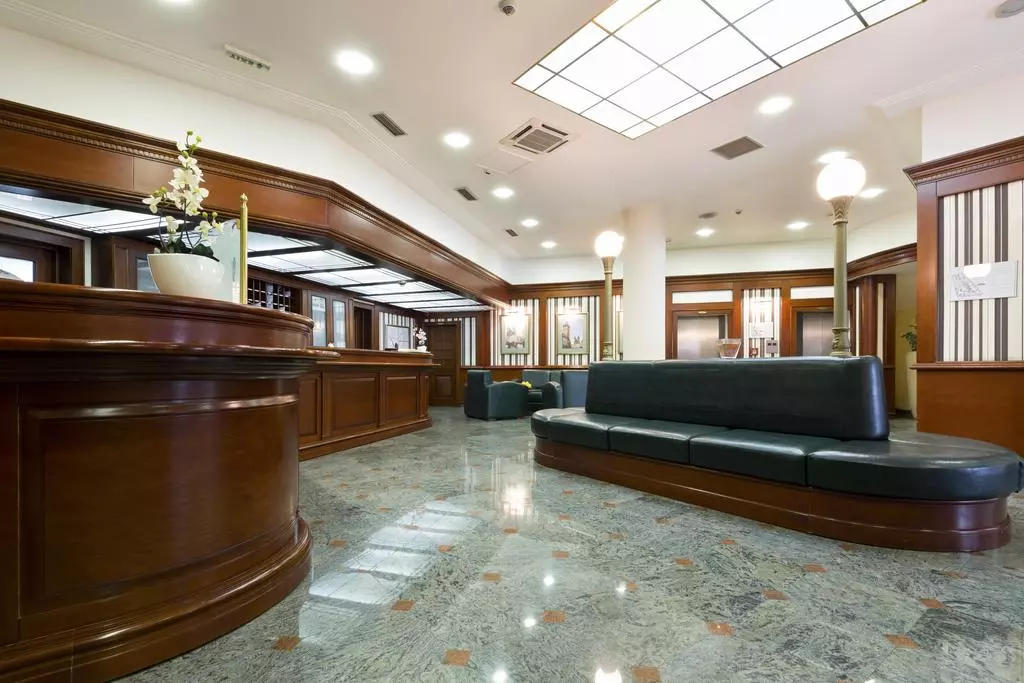 hotel_prag_belgrade_shabavizparvaz_01.jpg
