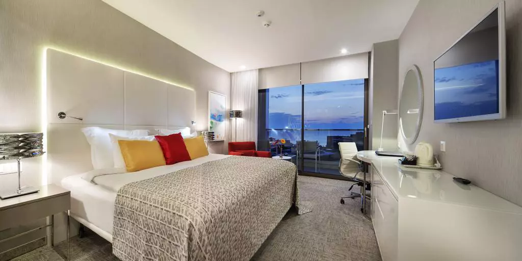 hotel_sense_deluxe_shabavizparvaz_03.jpg