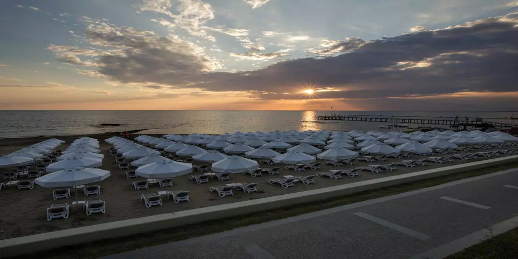 hotel_sense_deluxe_shabavizparvaz_08.jpg