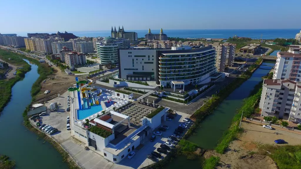 hotel_wind_of_lara_shabavizparvaz_05.jpg