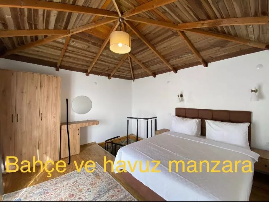 hoteldvan8.jpeg
