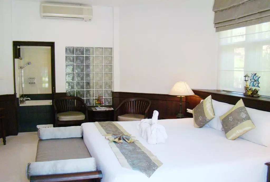 hyton_leelavadee_shabavizparvaz_12.jpg hyton_leelavadee_shabavizparvaz_12.jpg