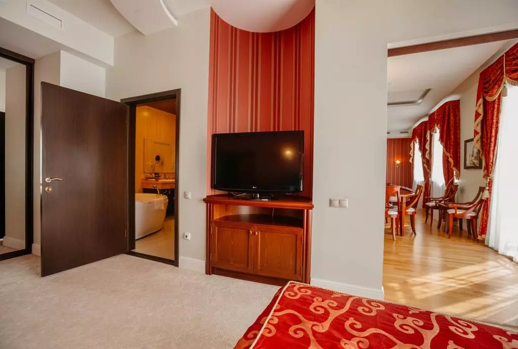 imperial_club_deluxe_ulyanovsk_shabavizparvaz_12.jpg imperial_club_deluxe_ulyanovsk_shabavizparvaz_12.jpg