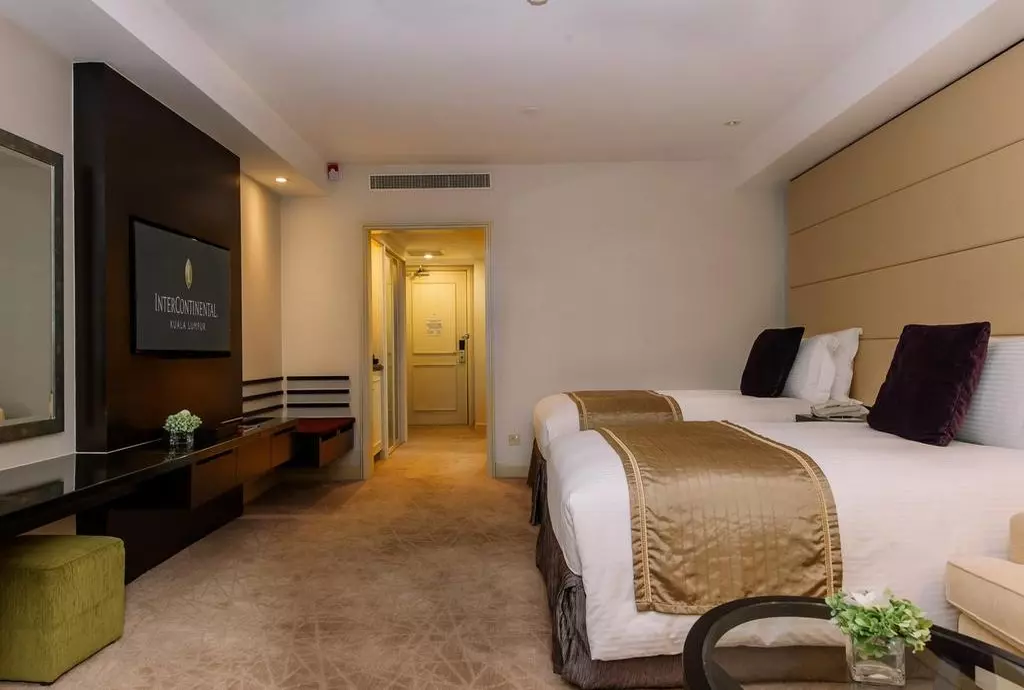 intercontinental_hotel_shabavizparvaz_16.jpg
