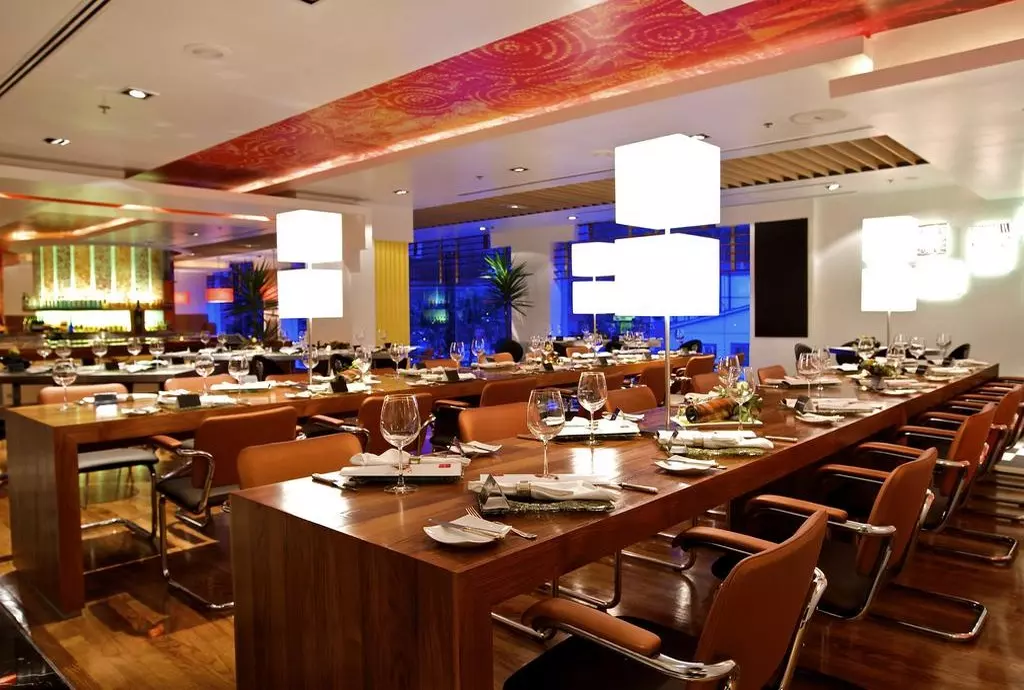 istana_hotel_shabavizparvaz_11.jpg