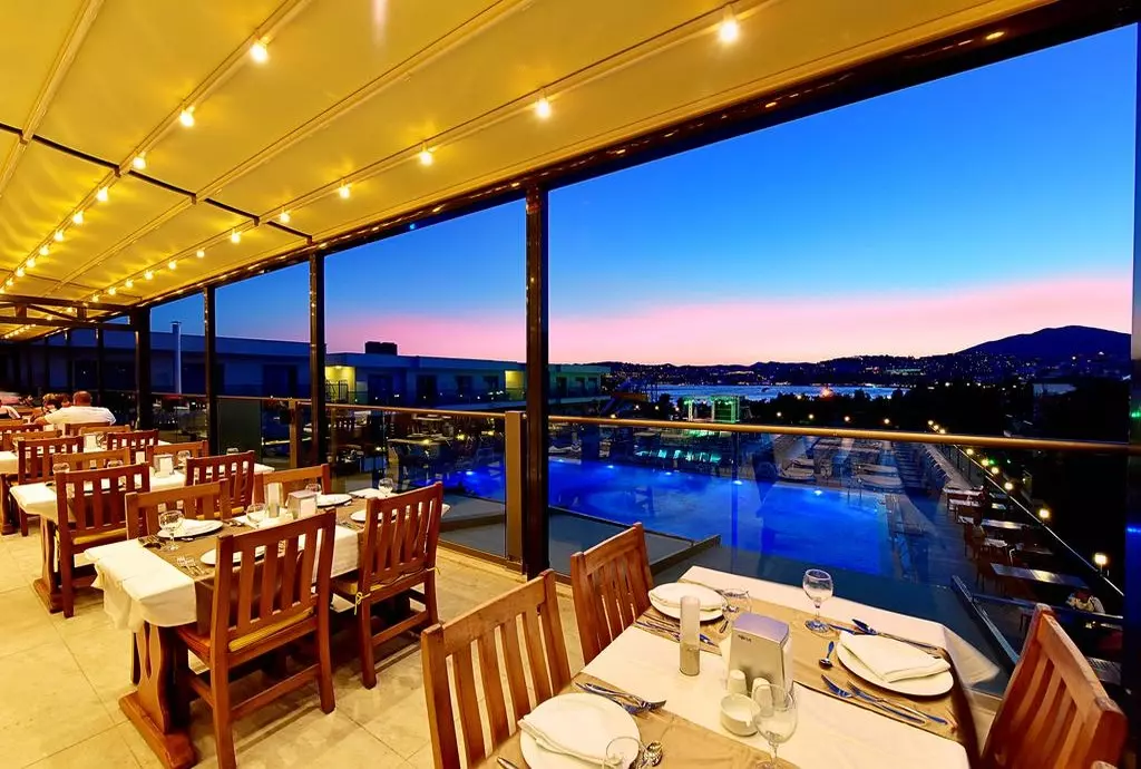 jasmin_beach_bodrum_shabavizparvaz_03.jpg jasmin_beach_bodrum_shabavizparvaz_03.jpg