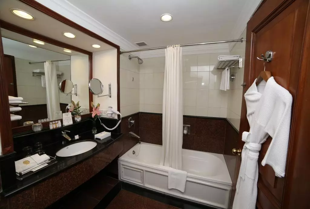 jaypee_palace_shabavizparvaz_02.jpg