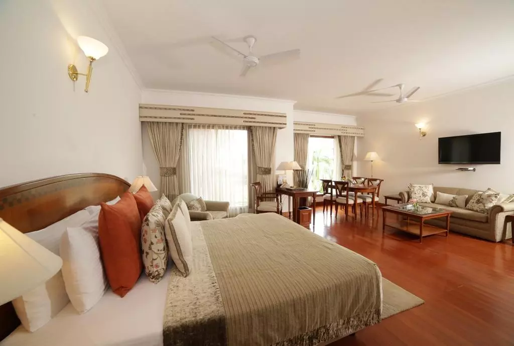 jaypee_palace_shabavizparvaz_08.jpg