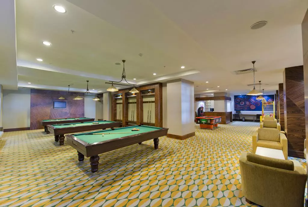 kamelya_k_club_shabavizparvaz_17.jpg