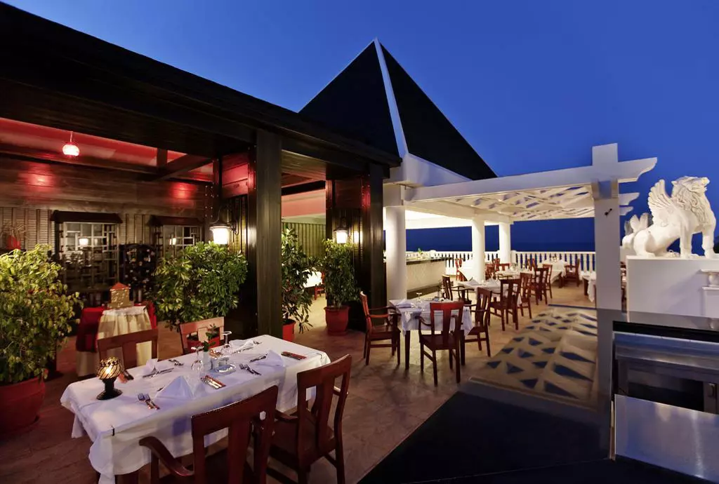 kamelya_k_club_shabavizparvaz_23.jpg