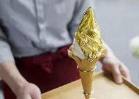 kazanava_ice_cream_japan_shabavizparvaz_200.jpg