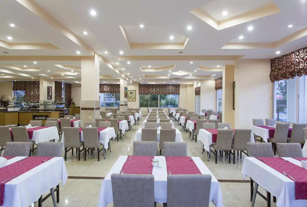 kemer_dreams_shabavizparvaz_07.jpg