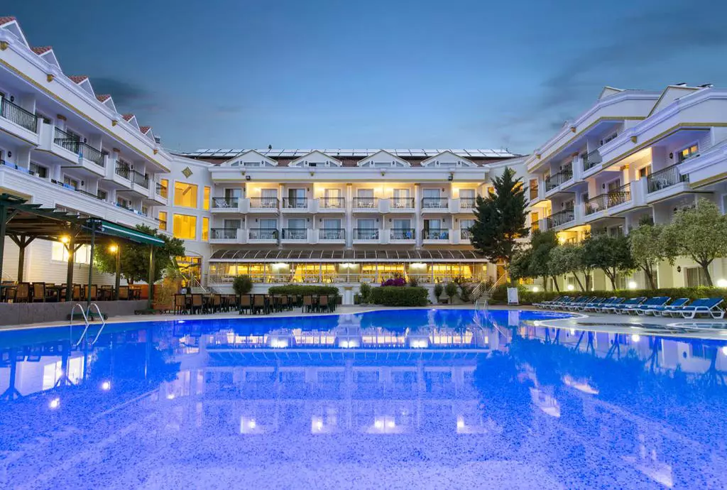 kemer_dreams_shabavizparvaz_14.jpg