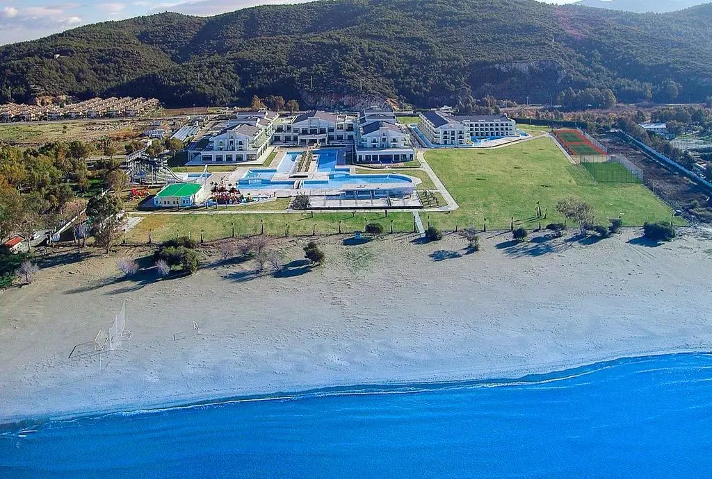 korumar_ephesus_shabavizparvaz_02.jpg