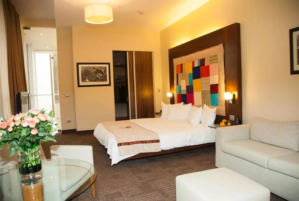 landmark_baku_shabavizparvaz_16.jpg landmark_baku_shabavizparvaz_16.jpg