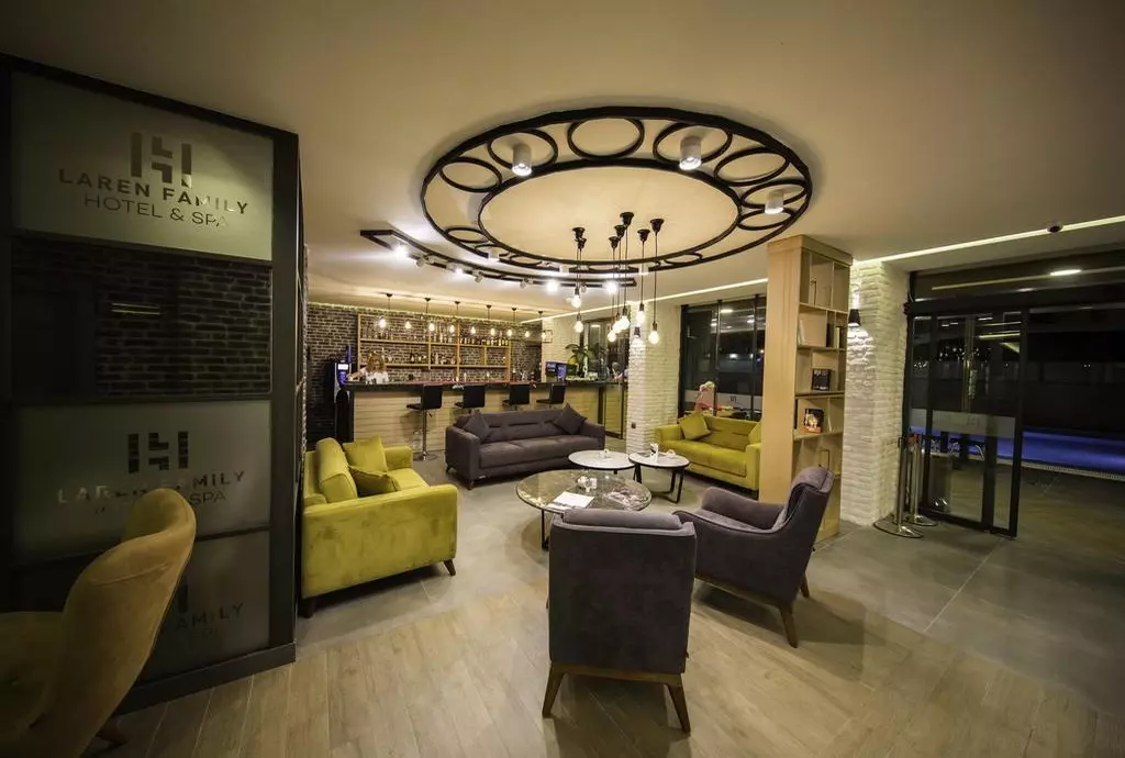 laren_family_antalya_shabavizparvaz_03.jpg