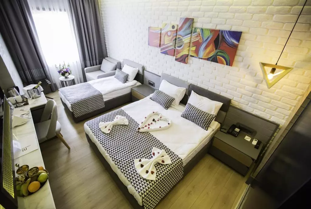 laren_family_antalya_shabavizparvaz_15.jpg