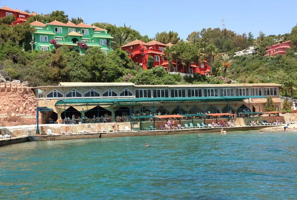 larissa_green_hill_alanya_shabavizparvaz_01.jpg