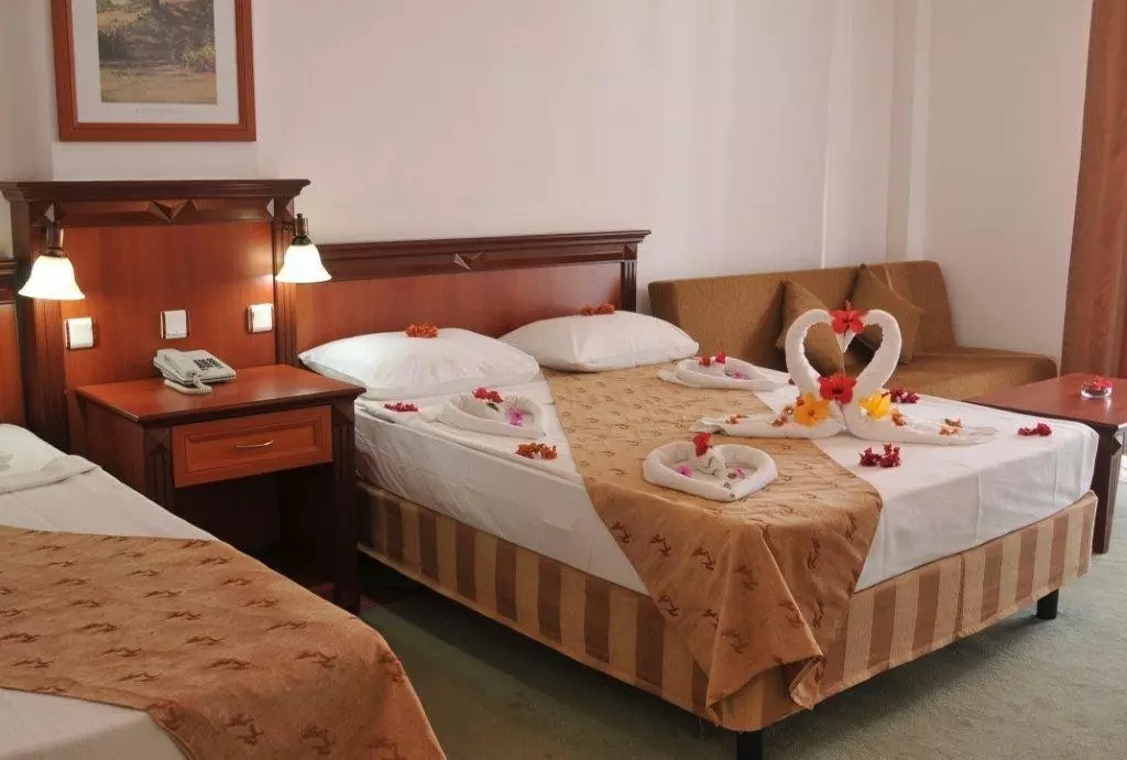 larissa_green_hill_alanya_shabavizparvaz_04.jpg