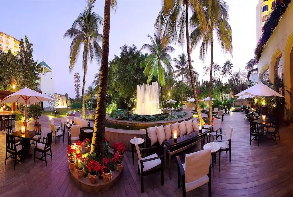 leela_mumbai_shabavizparvaz_04.jpg leela_mumbai_shabavizparvaz_04.jpg