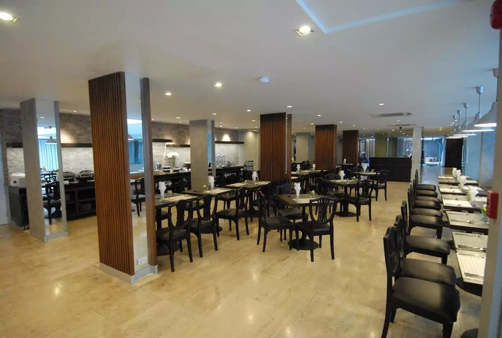 ma_hotel_bangkok_shabavizparvaz_12.jpg ma_hotel_bangkok_shabavizparvaz_12.jpg