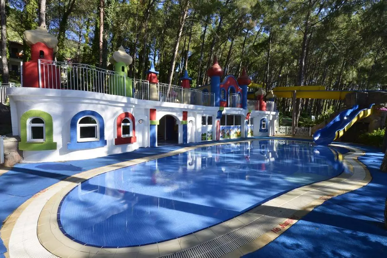 marmarispalace16_shabaviz.jpg marmarispalace16_shabaviz.jpg