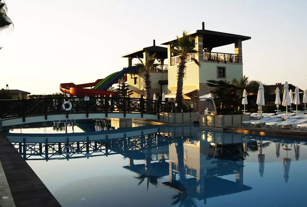 max_holiday_belek_shabavizparvaz_04.jpg