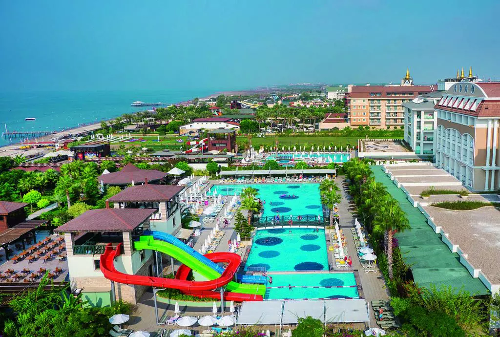 max_holiday_belek_shabavizparvaz_06.jpg
