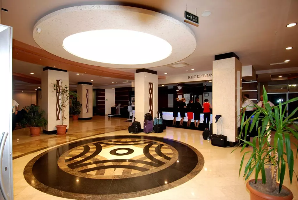 maya_world_belek_shabavizparvaz_05.jpg maya_world_belek_shabavizparvaz_05.jpg