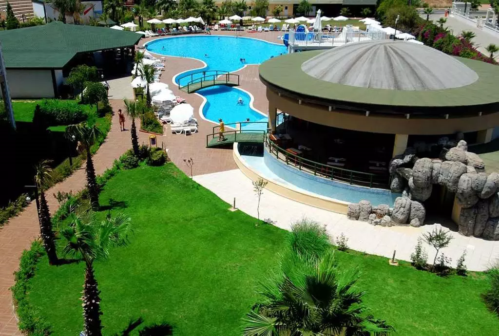 maya_world_belek_shabavizparvaz_12.jpg maya_world_belek_shabavizparvaz_12.jpg