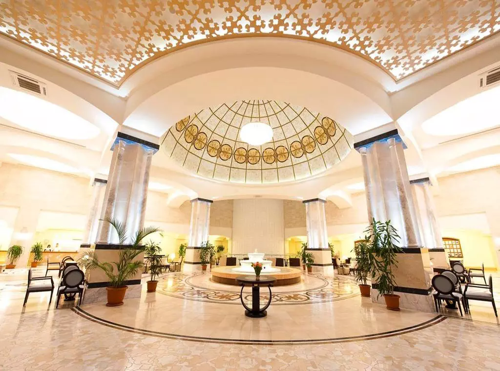 melas_shabavizparvaz_02.jpg melas_shabavizparvaz_02.jpg