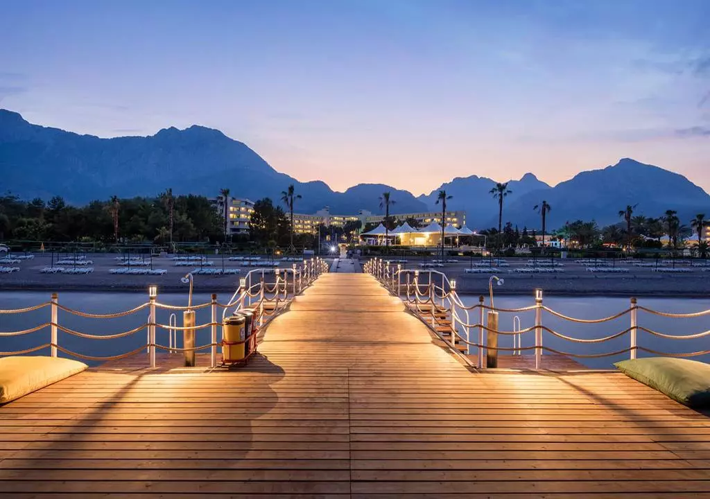 mirage_park_resort_shabavizparvaz_05.jpg