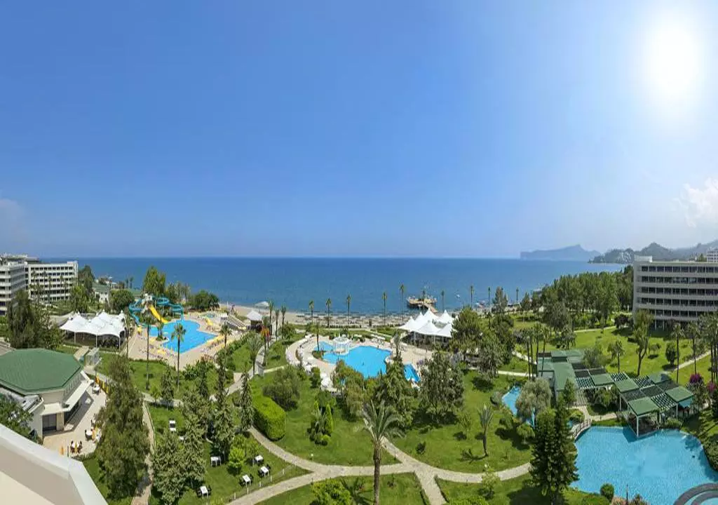mirage_park_resort_shabavizparvaz_11.jpg