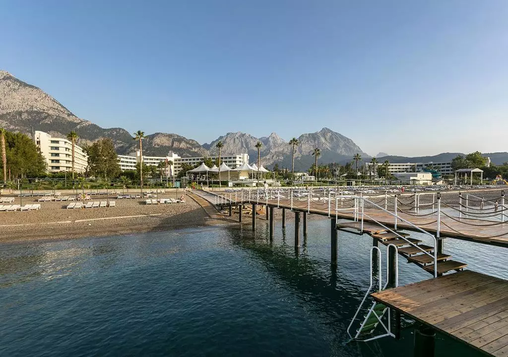 mirage_park_resort_shabavizparvaz_12.jpg