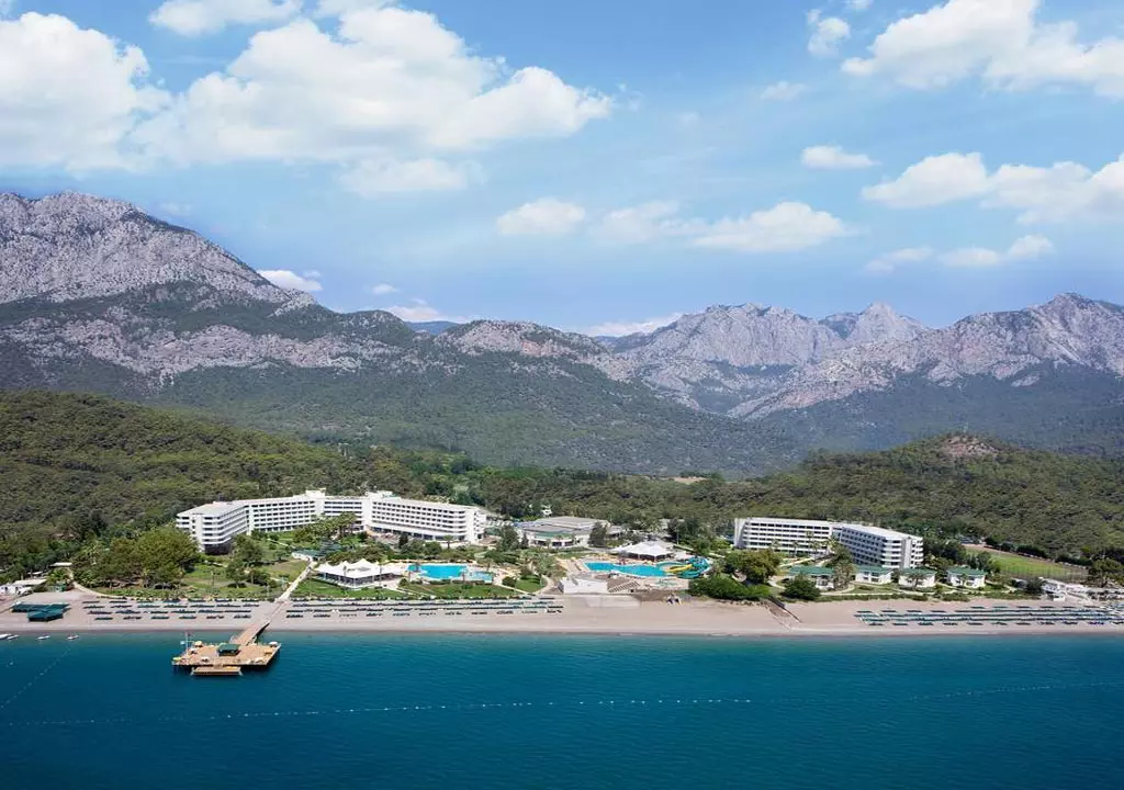 mirage_park_resort_shabavizparvaz_13.jpg