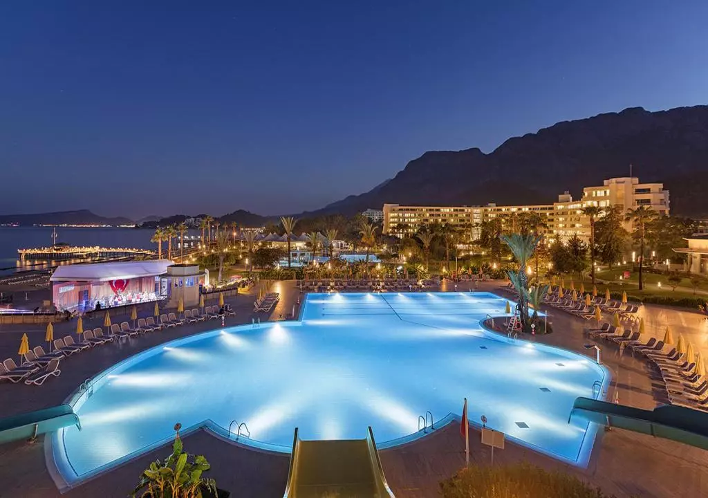 mirage_park_resort_shabavizparvaz_15.jpg