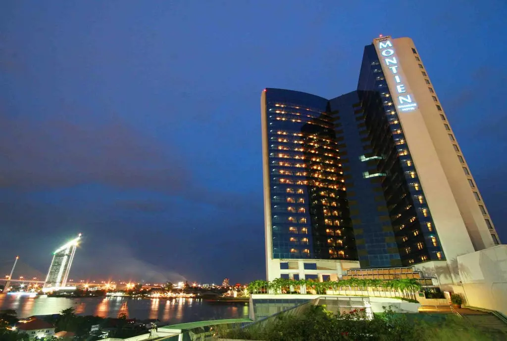 montien_riverside_shabavizparvaz_01.jpg montien_riverside_shabavizparvaz_01.jpg