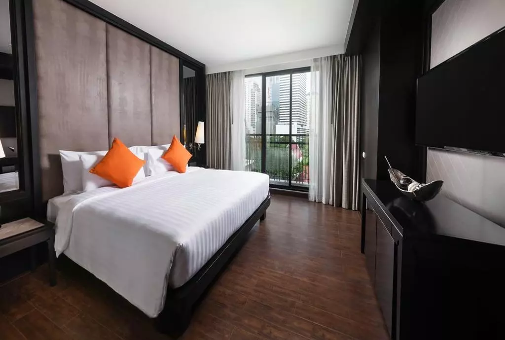 movenpick_sukhumvit_shabavizparvaz_03.jpg