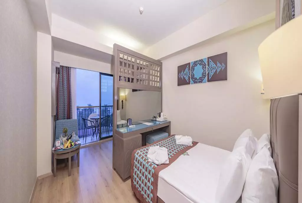 nashira_resort_shabavizparvaz_02.jpg nashira_resort_shabavizparvaz_02.jpg