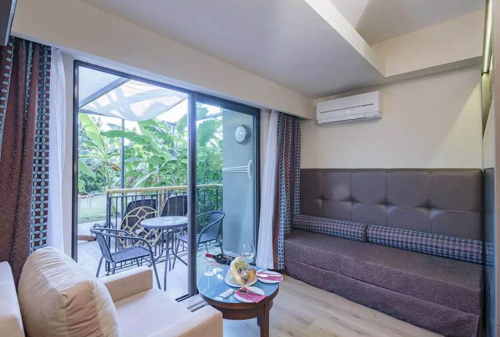 nashira_resort_shabavizparvaz_10.jpg nashira_resort_shabavizparvaz_10.jpg