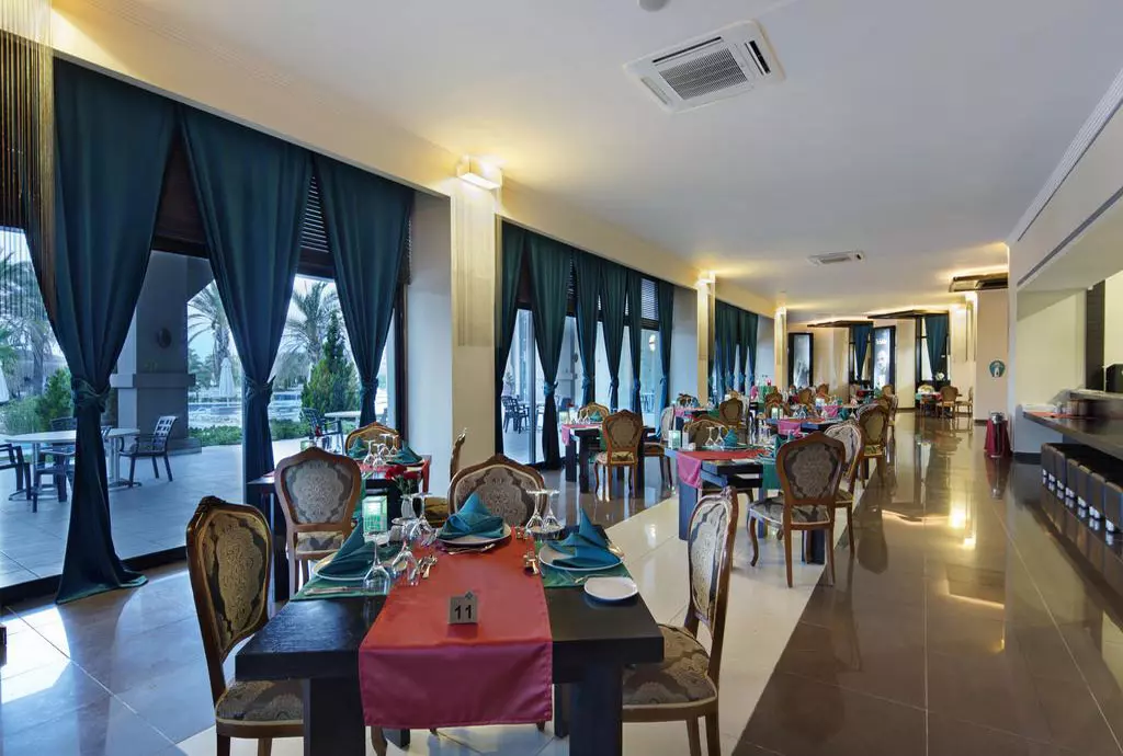 nashira_resort_shabavizparvaz_21.jpg nashira_resort_shabavizparvaz_21.jpg