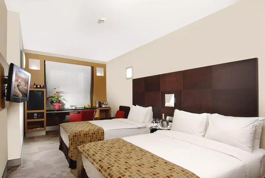 nippon_istanbul_shabavizparvaz_11.jpg nippon_istanbul_shabavizparvaz_11.jpg