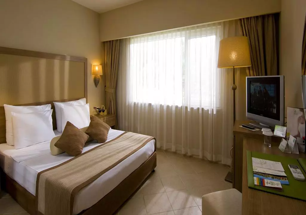 otium_eco_club_shabavizparvaz_12.jpg