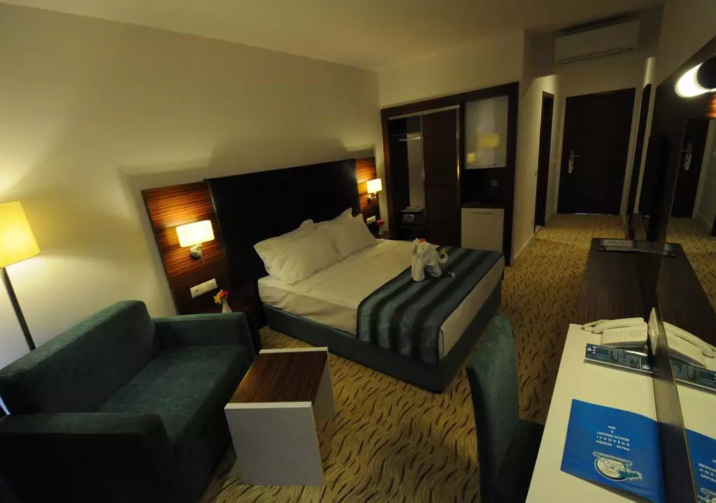 palm_wings_resort_shabavizparvaz_08.jpg