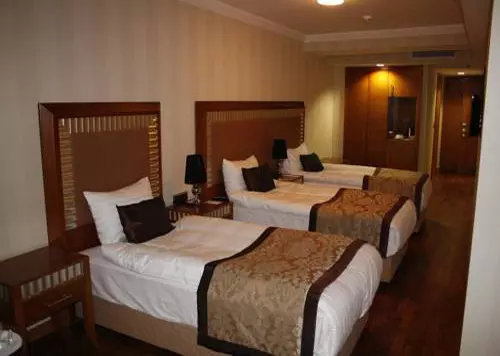 park_city_istanbul_shabavizparvaz_05.jpg