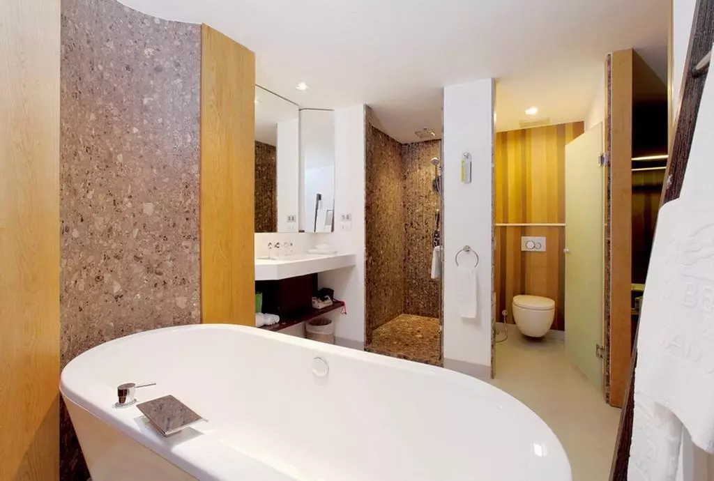 patong_beach_shabavizparvaz_14.jpg patong_beach_shabavizparvaz_14.jpg