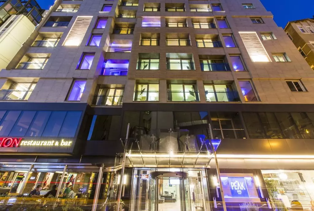 peak_hotel_shabavizparvaz_05.jpg
